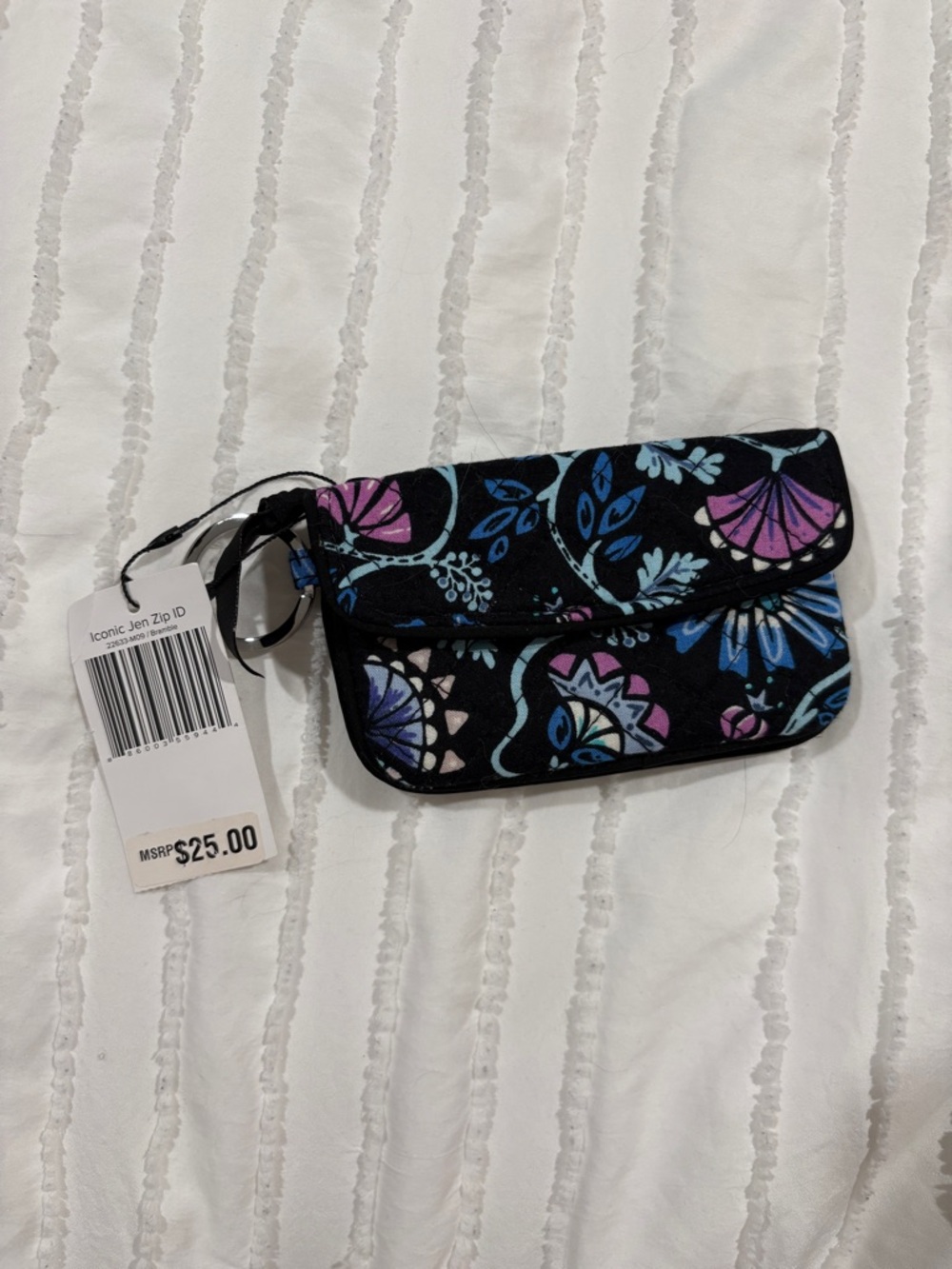 NWT Vera Bradley Iconic Jen Zip ID in Bramble